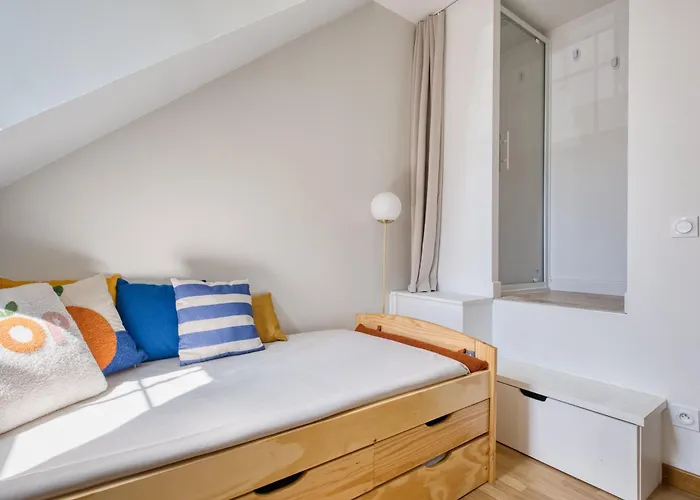 Maison Cosy Renovee, A Pied, Et Gare Holiday home *